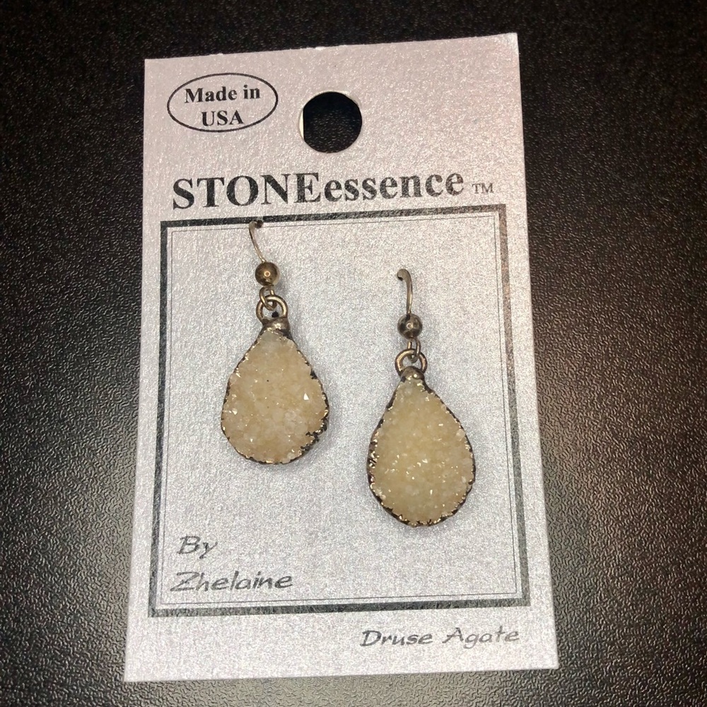 NWT White Druse Agate and Sterling Silver Earrings